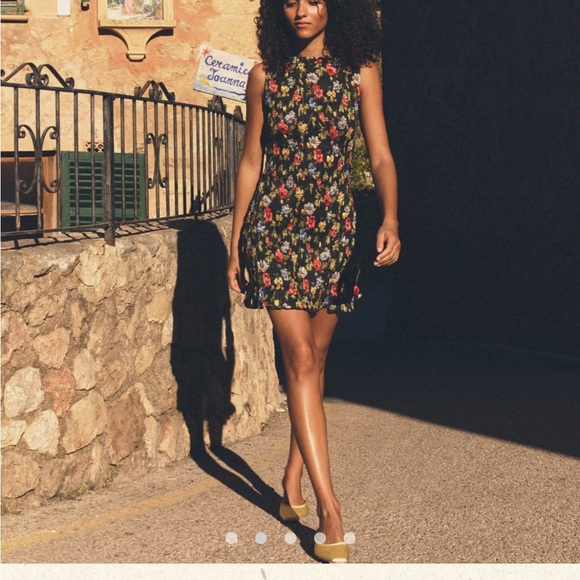 Doen Gianna Dress in Wild Noir Rose - Picture 2 of 5